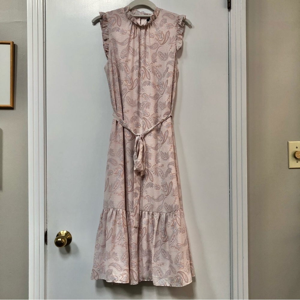 Ann Taylor factory pale paisley print flowy dress size S EUC feminine ruffles